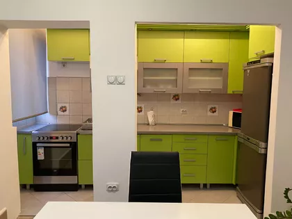 Trg Lazara Nešića | 4zida.rs