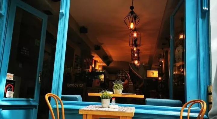 Ugostiteljski objekat | 4zida