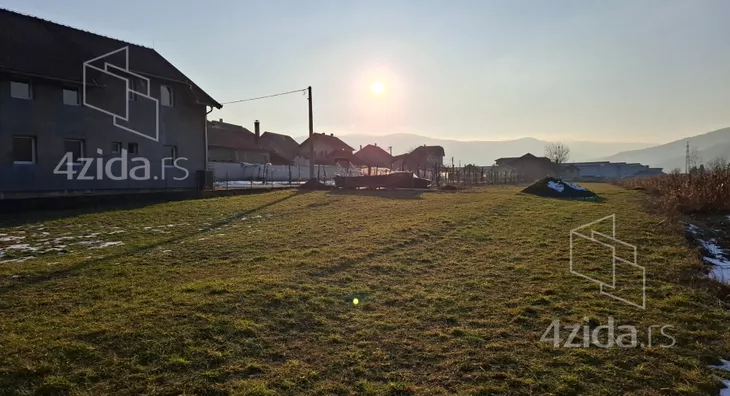 Građevinsko zemljište | 4zida