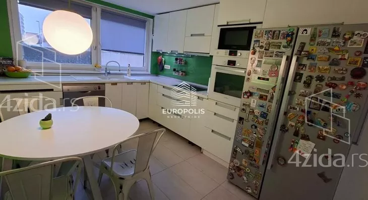 4-etažna kuća | 4zida