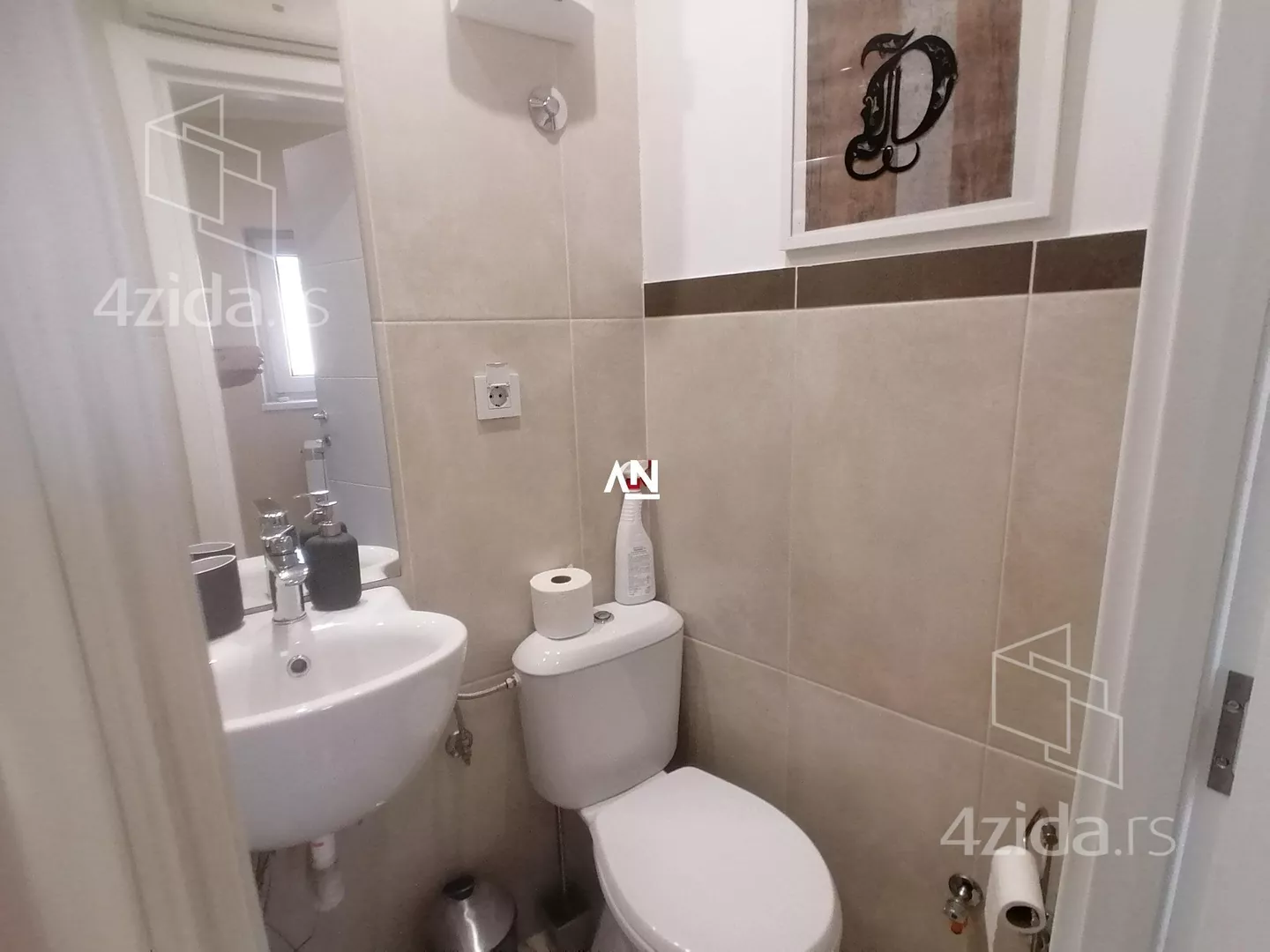 Petosoban stan | 4zida