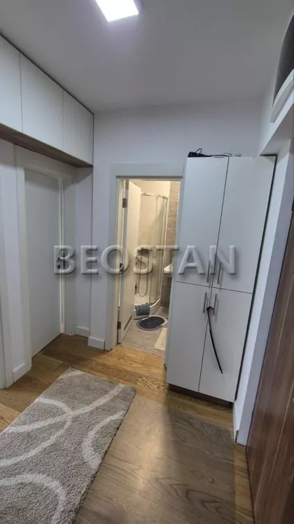 Urosa Martinovica | 4zida.rs