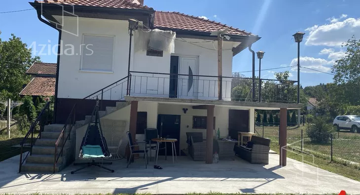 Kuća | 4zida