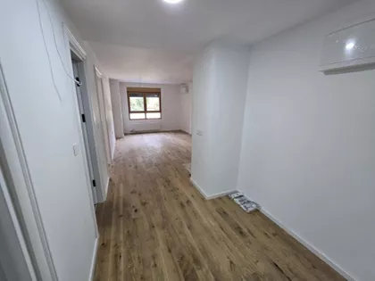 Mutapova | 4zida.rs