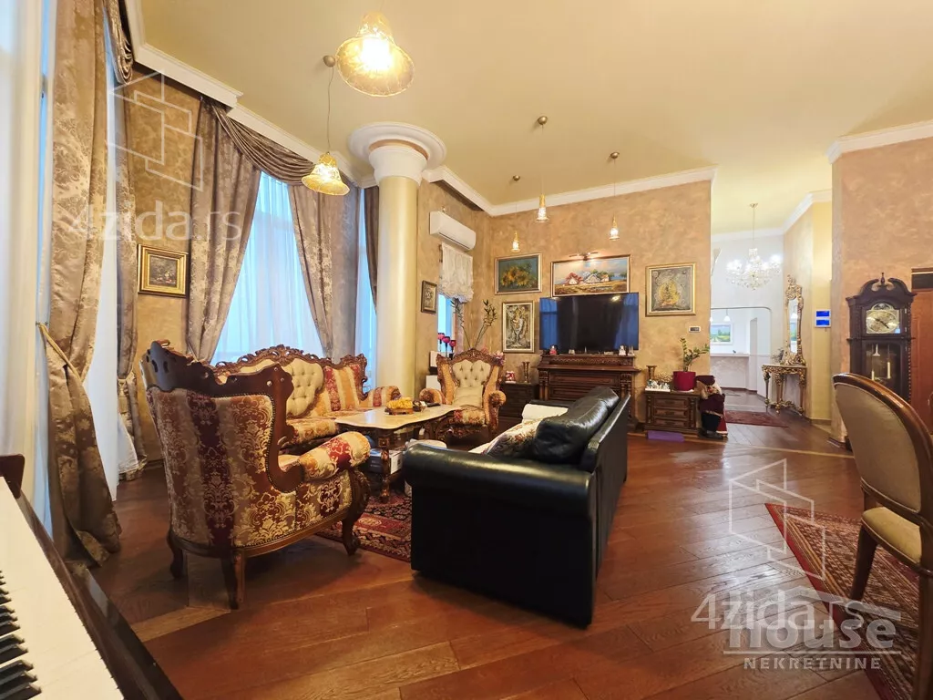 Petosoban stan | 4zida