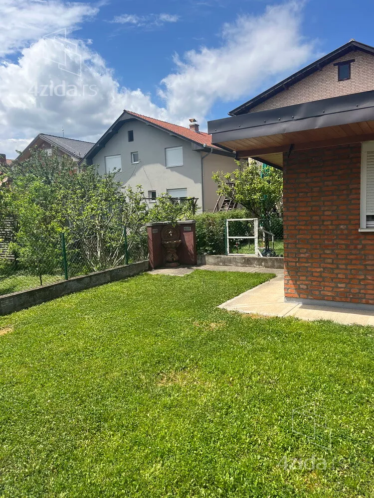 Kuća | 4zida