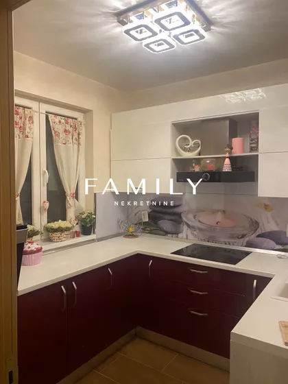 Novo Naselje | 4zida.rs