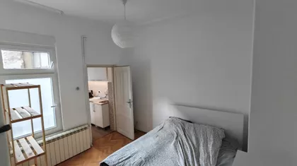 Karađorđeva | 4zida.rs