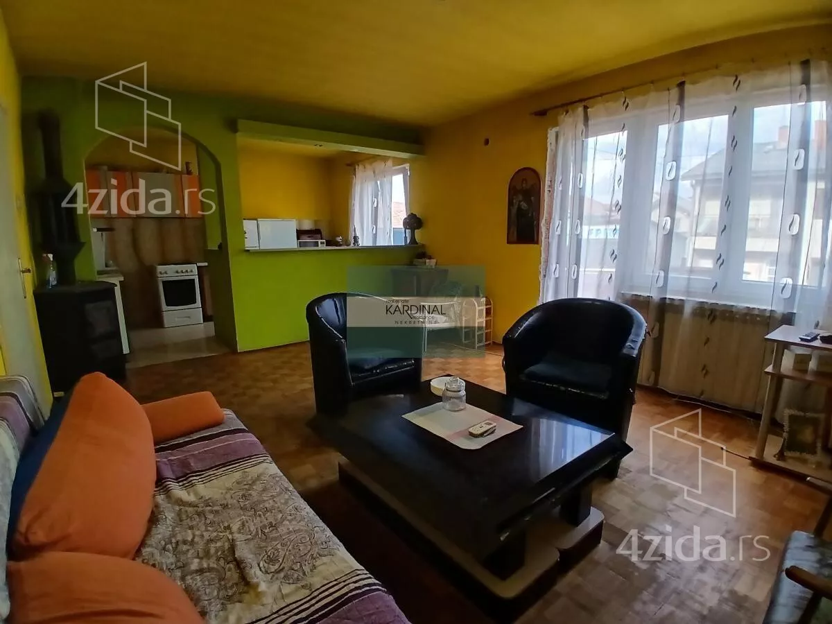 Kuća | 4zida