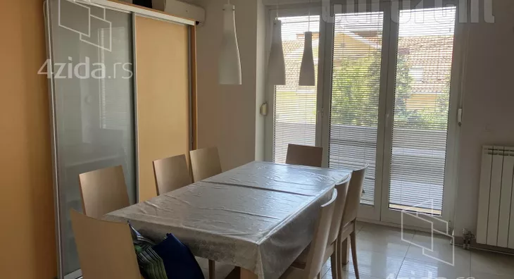 4-etažna kuća | 4zida