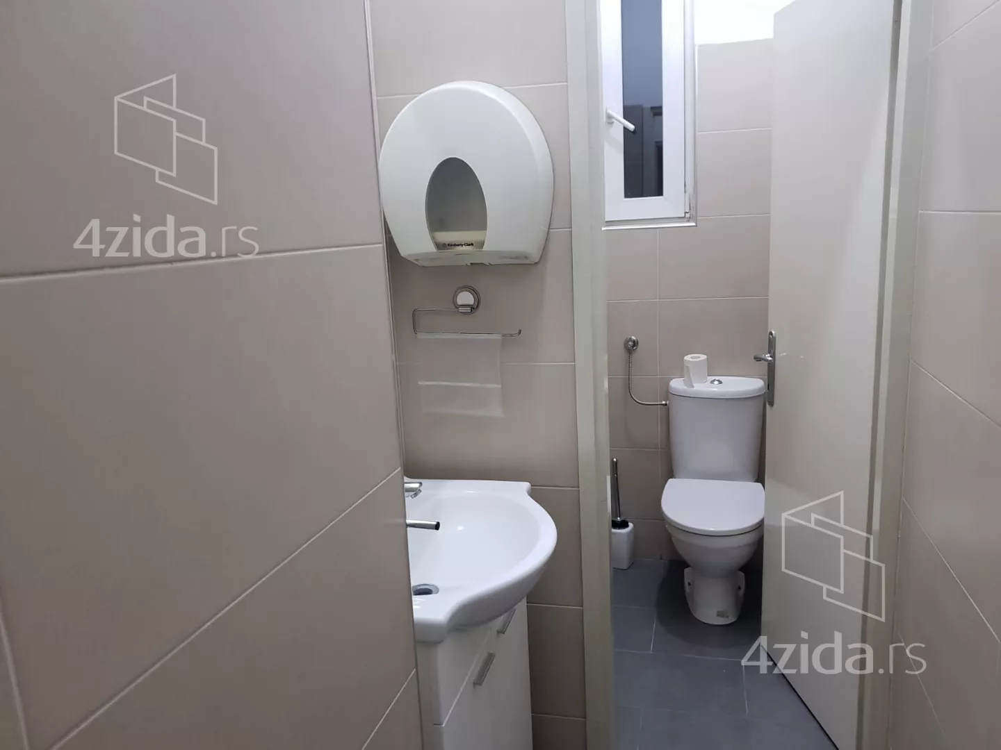 Kancelarija | 4zida