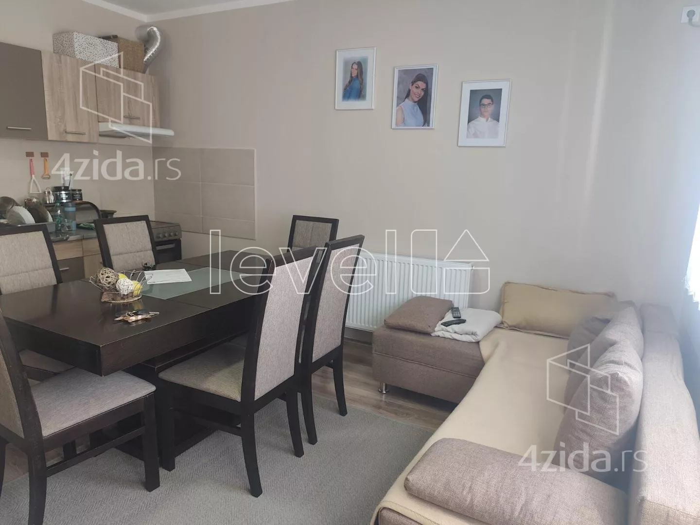 Jednoiposoban stan | 4zida