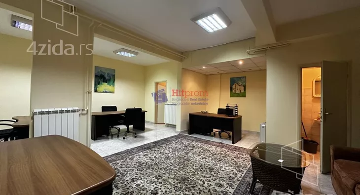 Poslovni prostor | 4zida