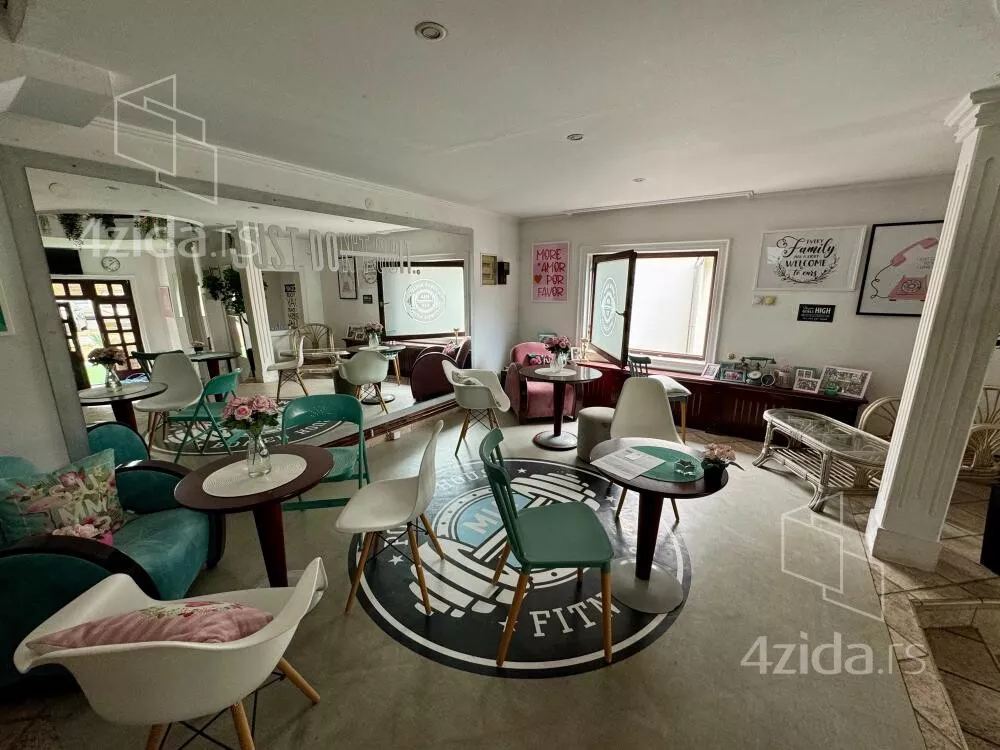 Poslovni prostor | 4zida