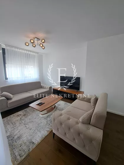 Južni Bulevar | 4zida.rs