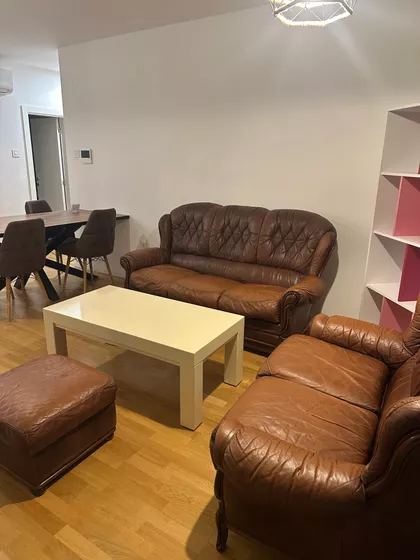 Senteleki Kornela 12G | 4zida.rs