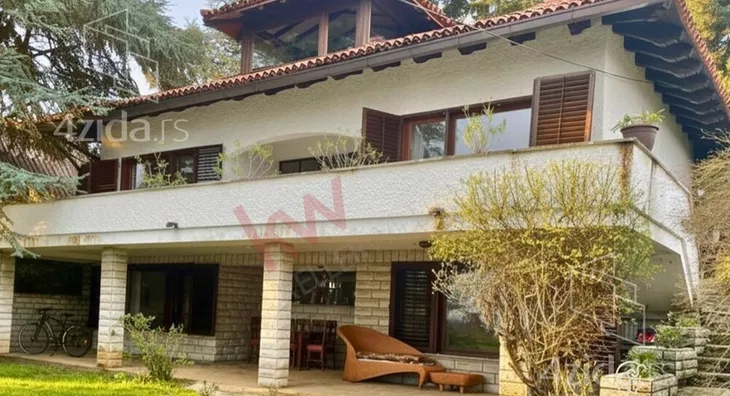 3-etažna kuća | 4zida