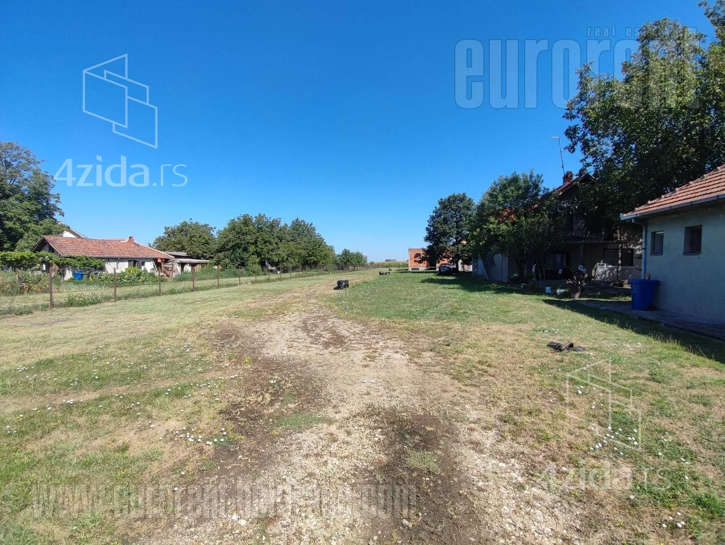 Plac | 4zida
