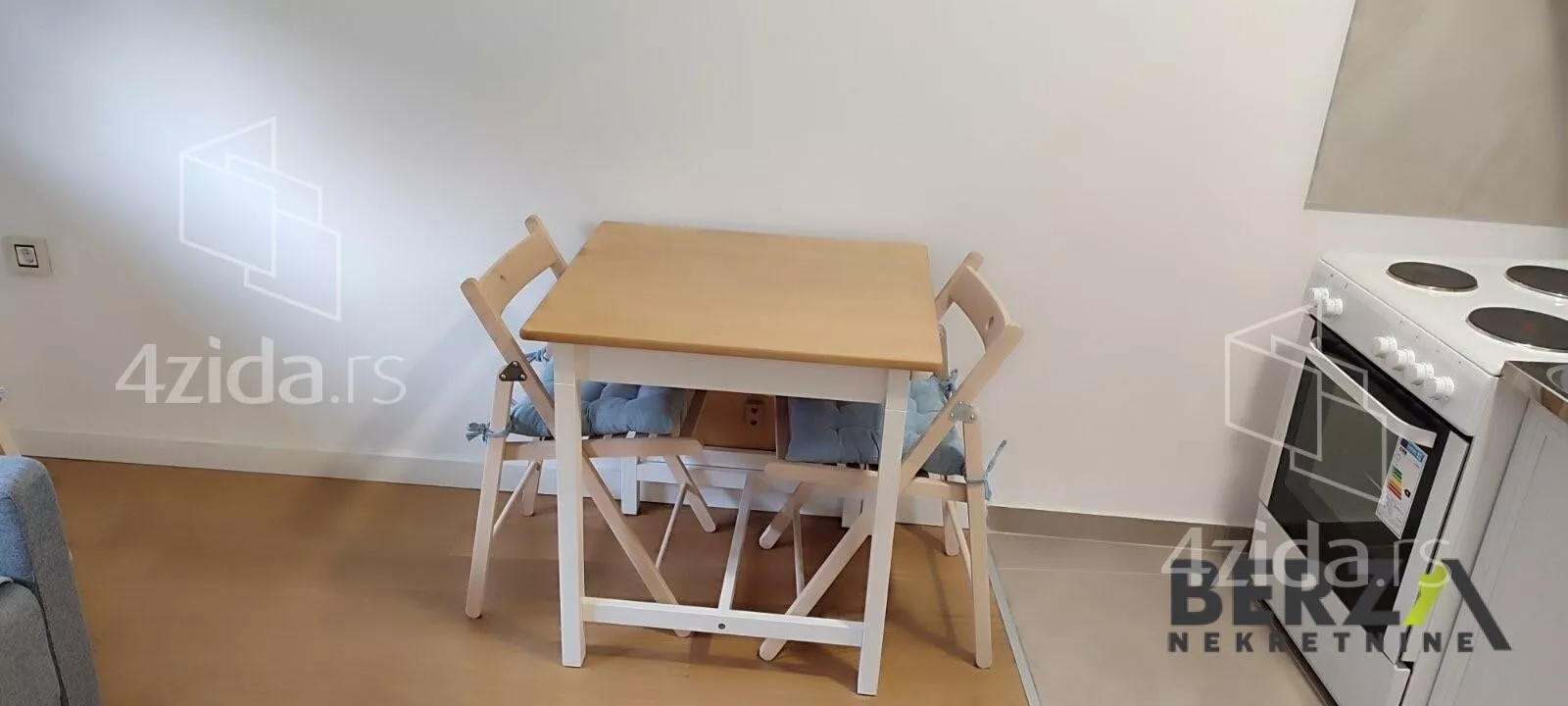 Jednoiposoban stan | 4zida