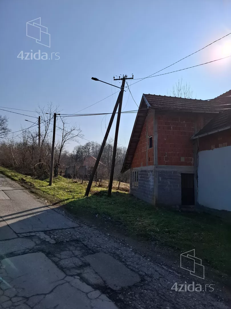 3-etažna kuća | 4zida