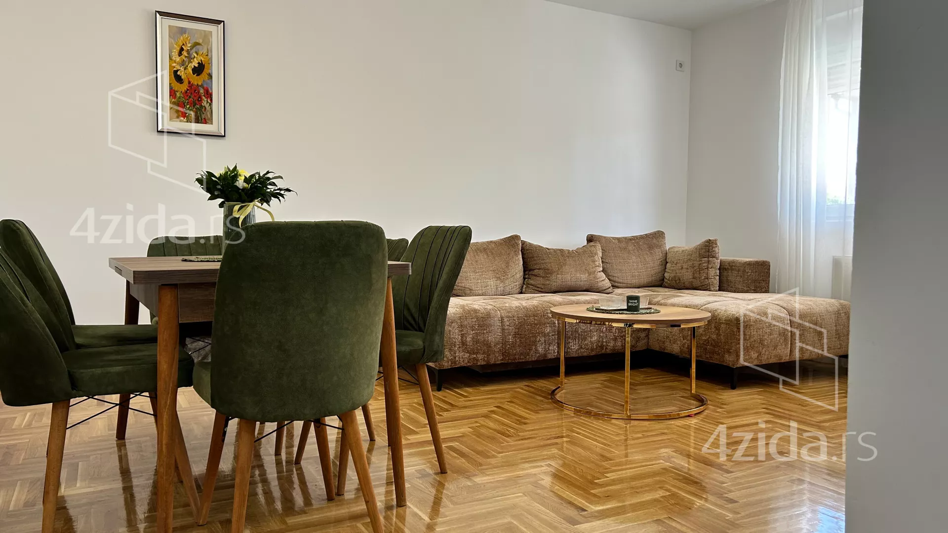 Trosoban stan | 4zida