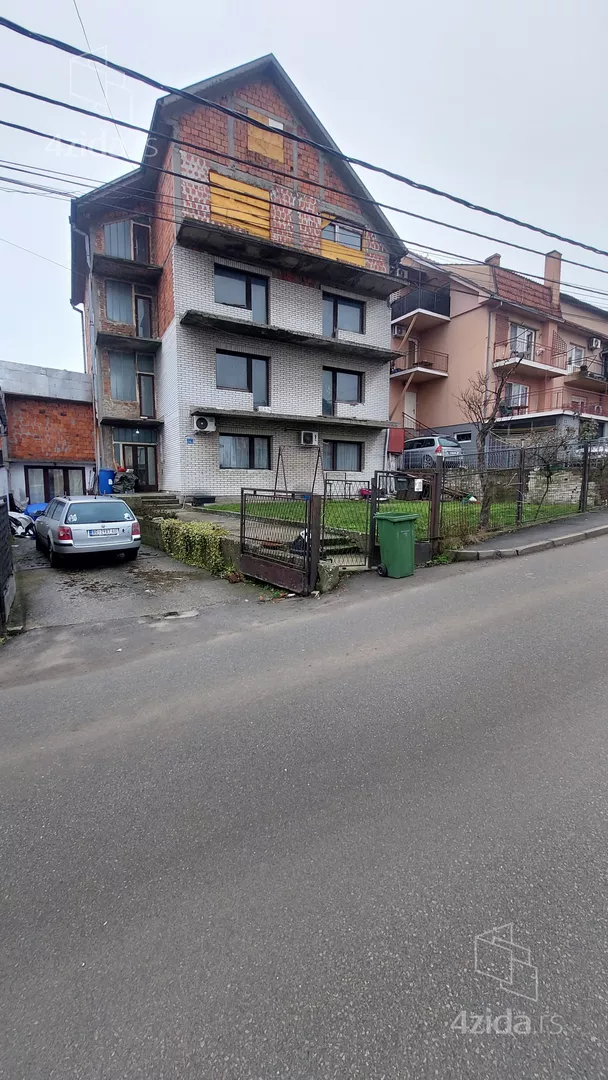 4-etažna kuća | 4zida