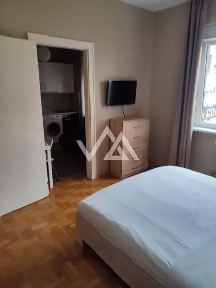 Knez Mihailova | 4zida.rs