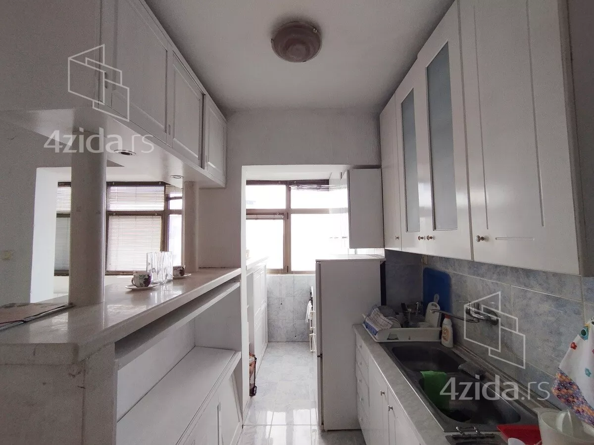 Garsonjera | 4zida