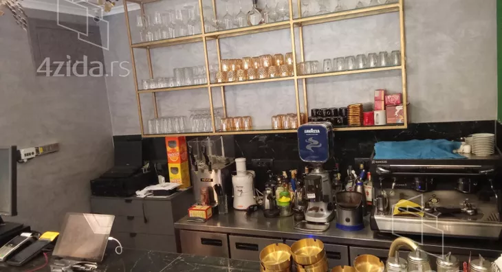 Ugostiteljski objekat | 4zida