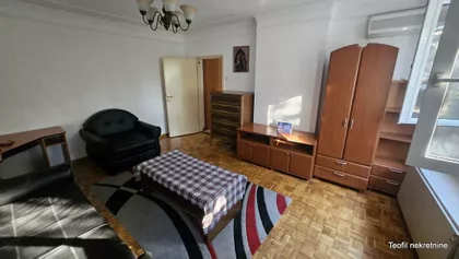 Sergeja Jesenjina | 4zida.rs