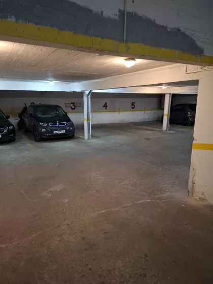 Patrijarha Varnave | 4zida.rs