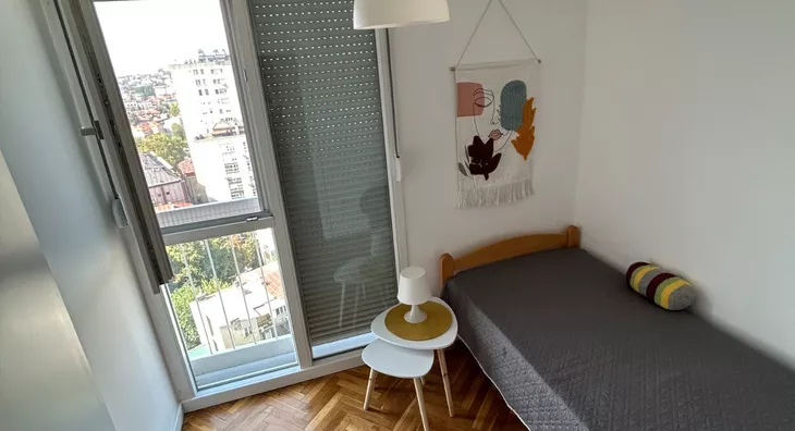 Četvoroiposoban stan | 4zida