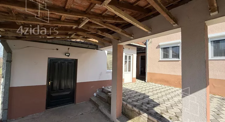 2-etažna kuća | 4zida