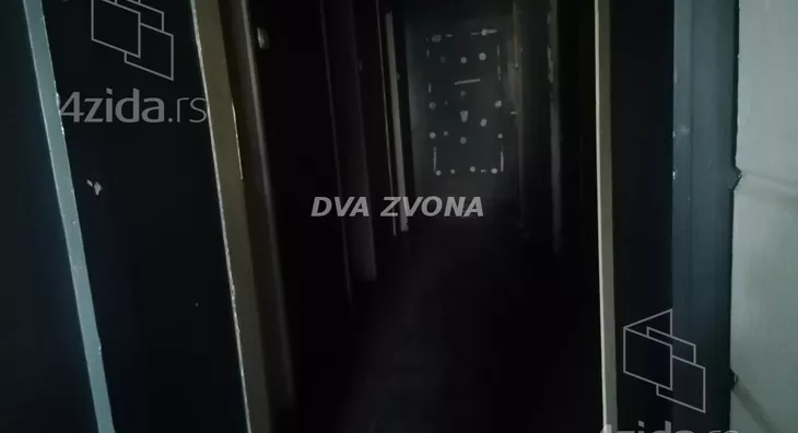 Lokal | 4zida