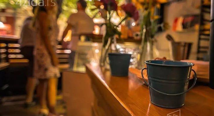 Ugostiteljski objekat | 4zida