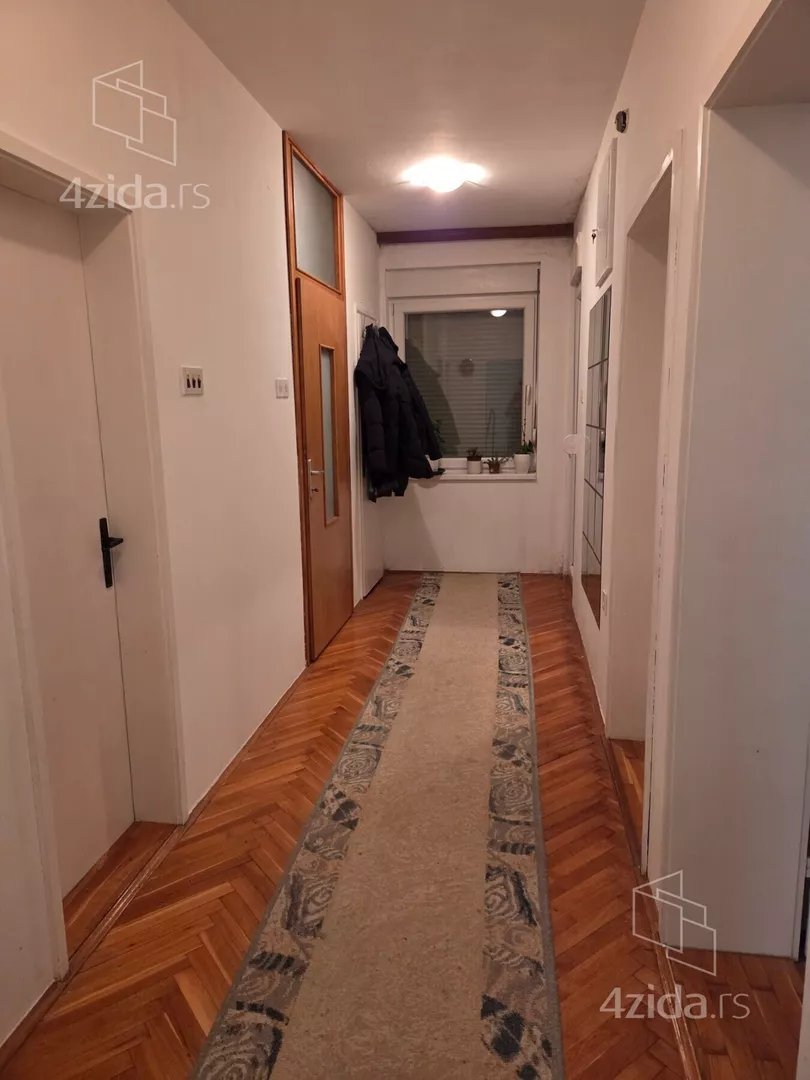 3-etažna kuća | 4zida