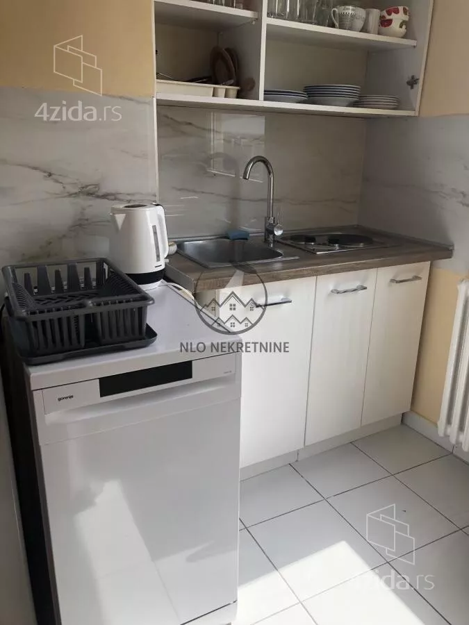 Garsonjera | 4zida