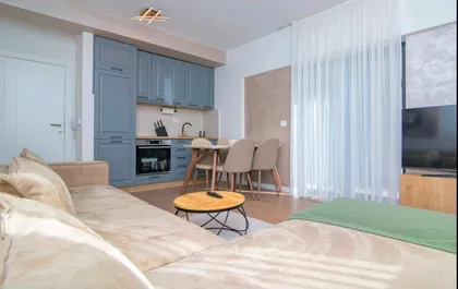 Miladina Pećinara | 4zida.rs