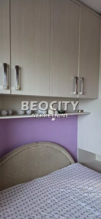 Bulevar Jovana Dučića | 4zida.rs