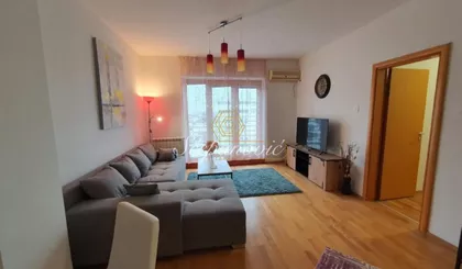 Bulevar Oslobođenja | 4zida.rs