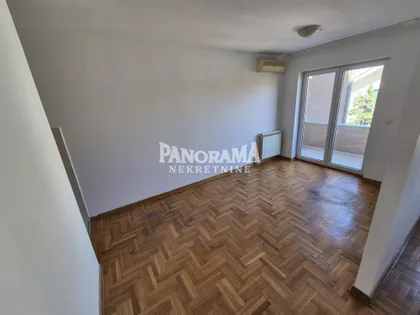 Vitezova Karađorđeve Zvezde | 4zida.rs