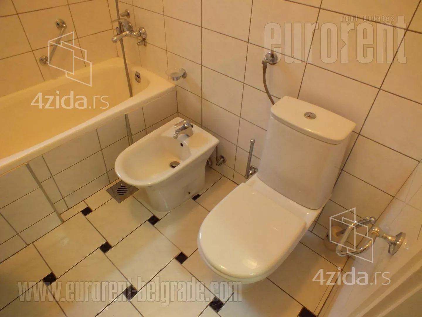 3-etažna kuća | 4zida