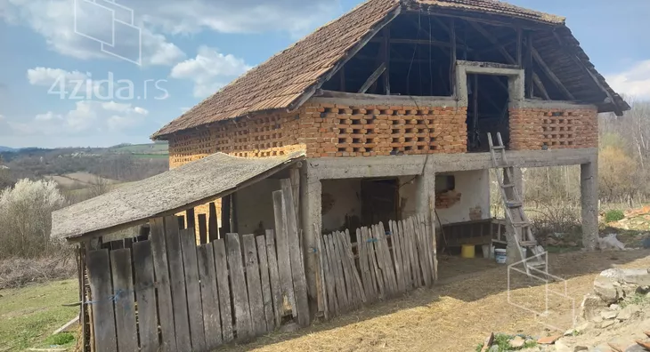 4-etažna kuća | 4zida