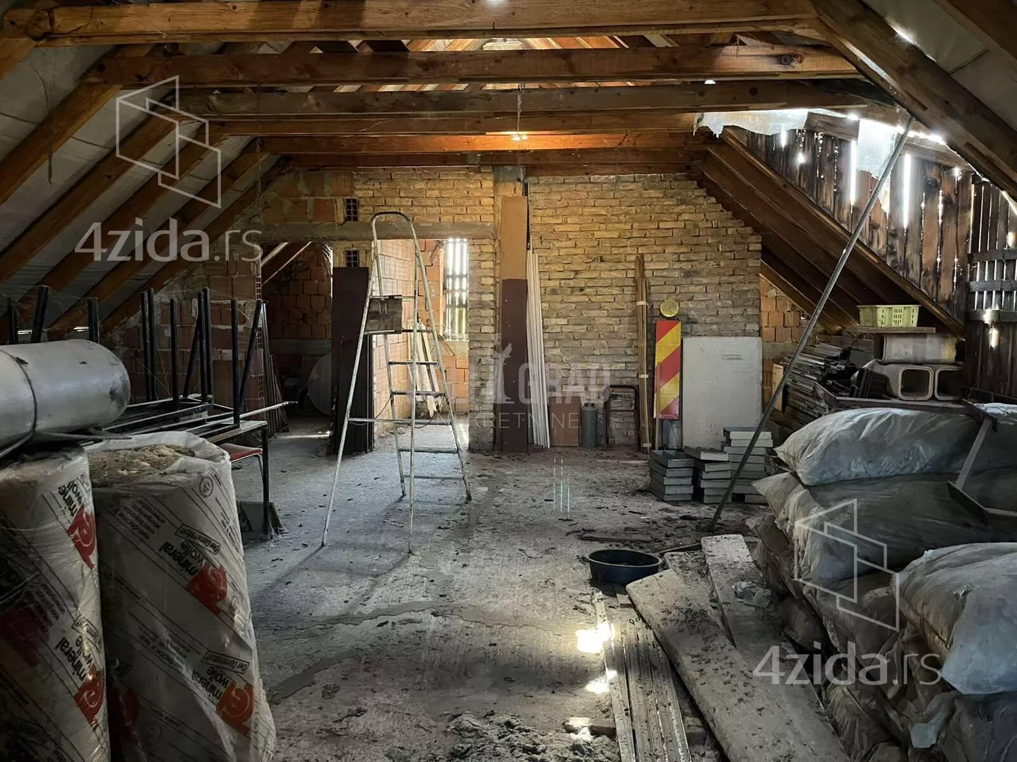 Kuća | 4zida