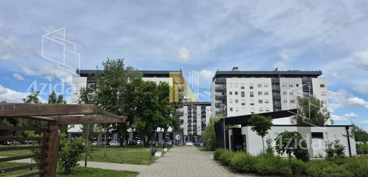 Garaža/Parking | 4zida