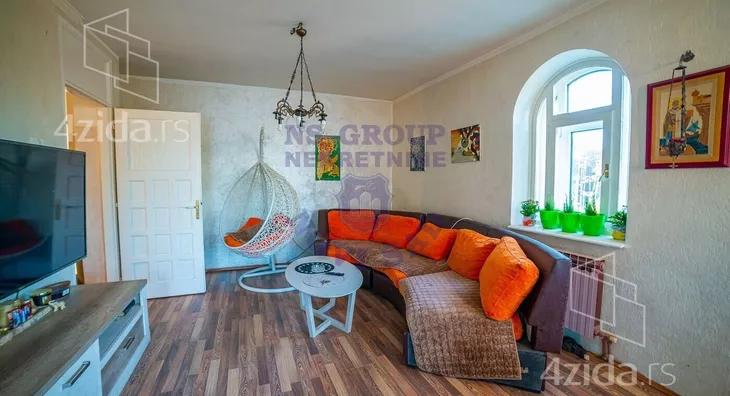 4-etažna kuća | 4zida