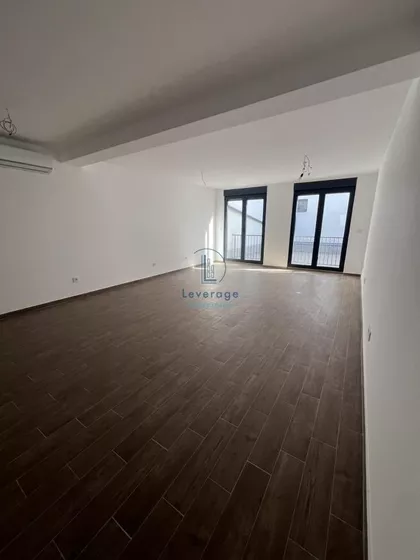 Ugrinovačka | 4zida.rs