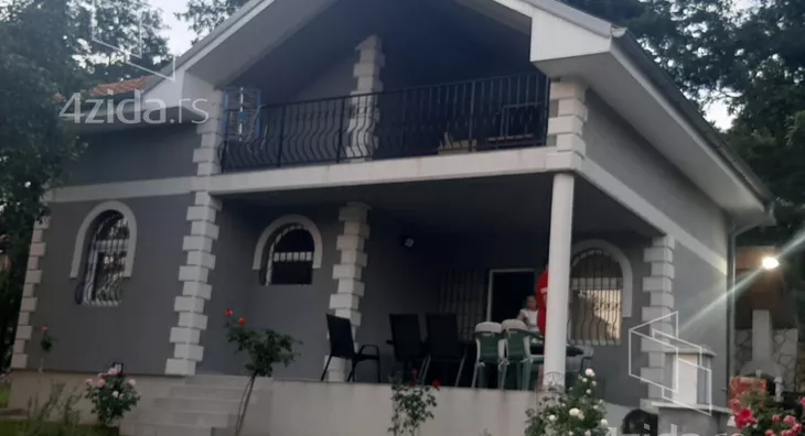 2-etažna kuća | 4zida