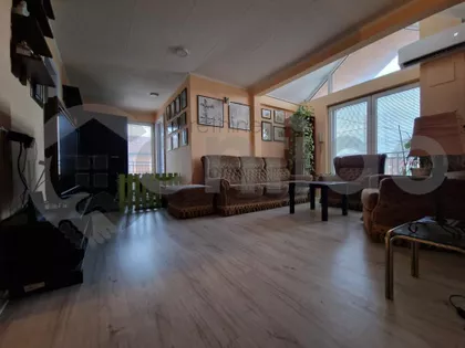 Ugrinovački put | 4zida.rs