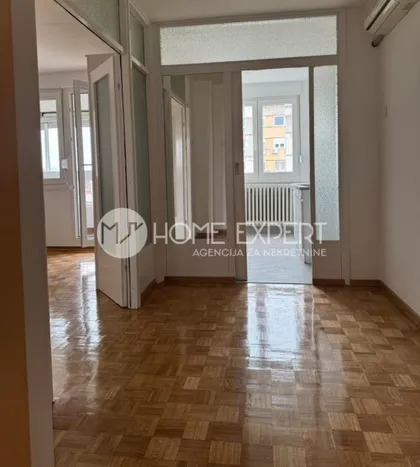 Novo Naselje | 4zida.rs